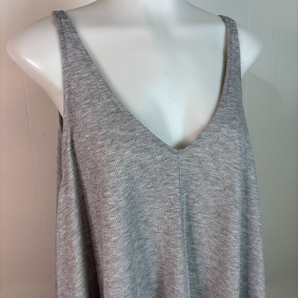 Intimately Free People Swing Tank Top Medium Gray V-Neck Cropped Low-Back - Picture 2 of 9